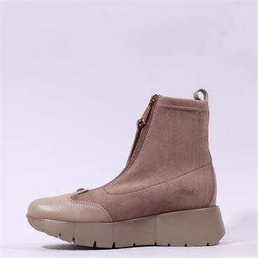 Hispanitas Montana Frontzip Wedge Boot - Taupe Suede
